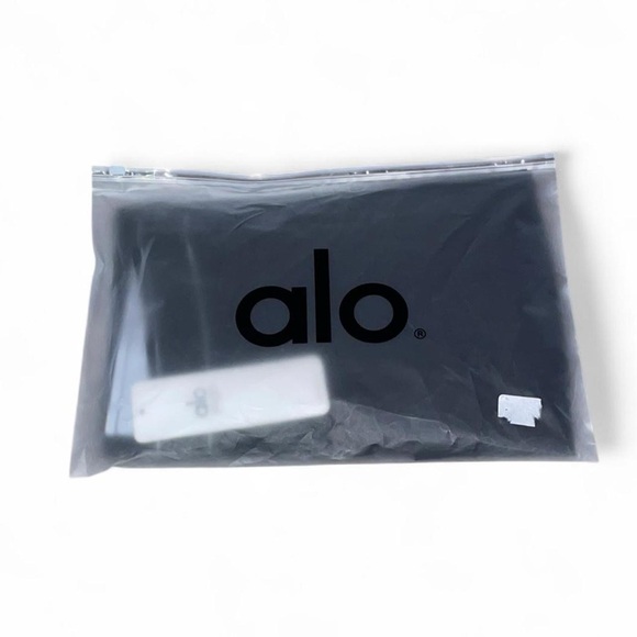 ALO Yoga Black Wide-Leg Trousers - Picture 6 of 6